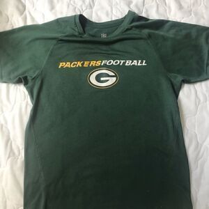 NFL Packers football boys T-shirt size 10